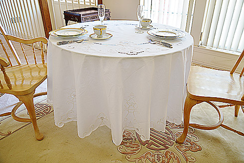 Imperial fine embroidery round tablecloth. 88" x 88" Round. - Click Image to Close